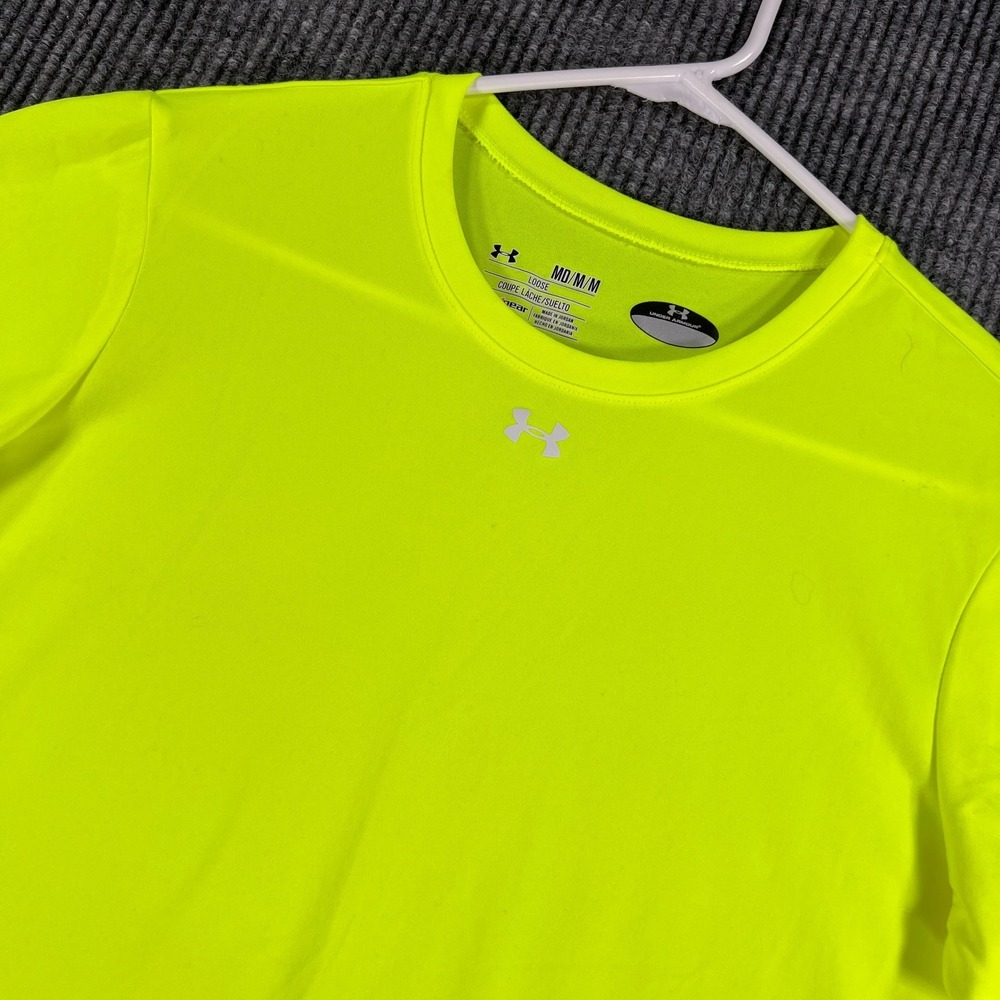 Under Armour HeatGear Shirt Womens Medium Neon Yellow Short Sleeve Active